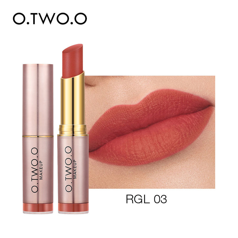 Lápiz labial mate O.TWO.O Lip Tint 