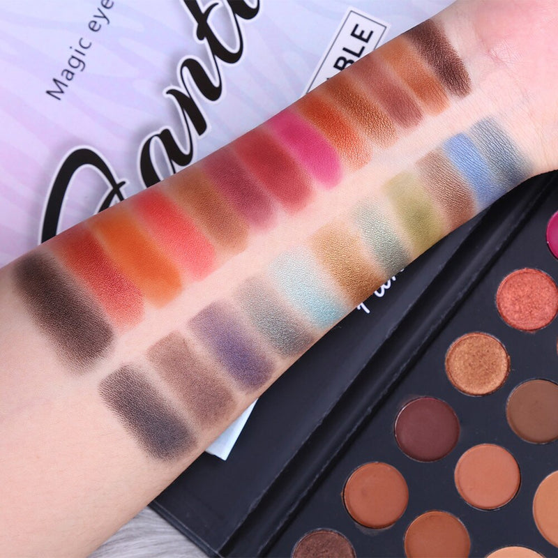 Paleta de sombras de ojos UCANBE - 40 colores