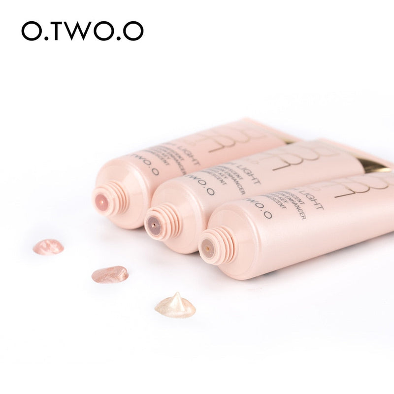 O.TWO.O Crema Iluminadora Facial